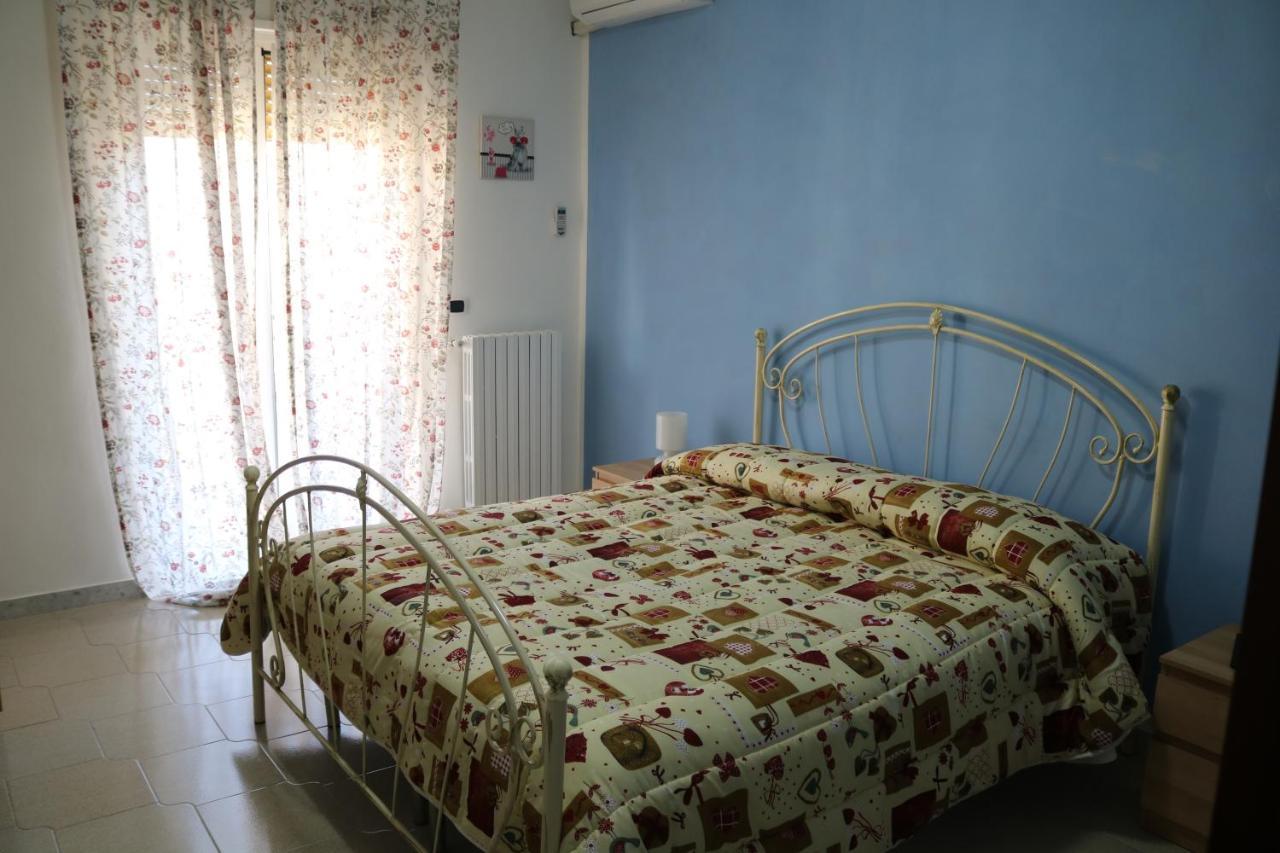 Le Tre Rose Bed & Breakfast Casamassima Exterior photo